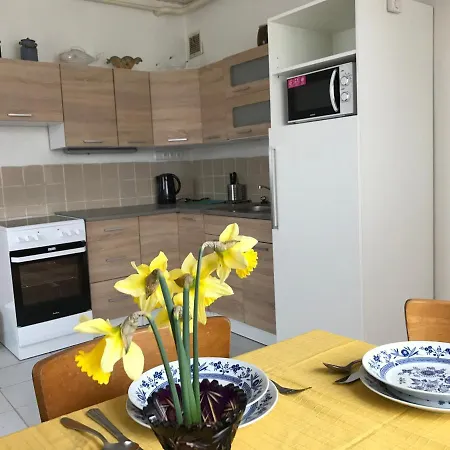 Chalupa Na Kopci Holiday home Krizova